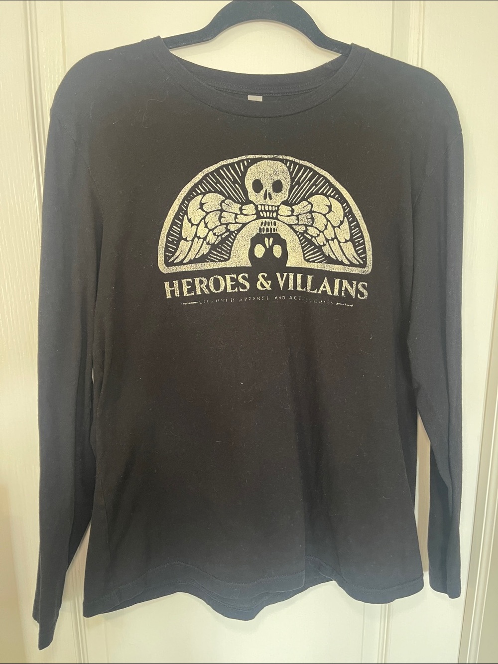 Heroes & Villains Black Graphic Long Sleeve Tee
